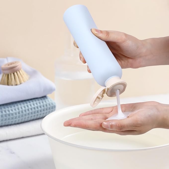 Travel Shampoo Bottle, Empty Plastic Squeeze Bottles 8.8oz with Flip Cap, Lotion Container for Toiletries Travel Size Shampoo and Conditioner - Image 4