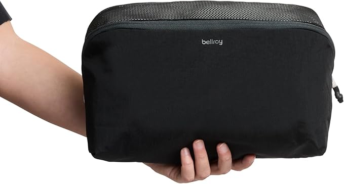 Bellroy Packing Cube 6L, Travel Organizer Pouch - Black | 6L organizer packing cube with an internal zip pocket and a durable, lightweight design - Image 5