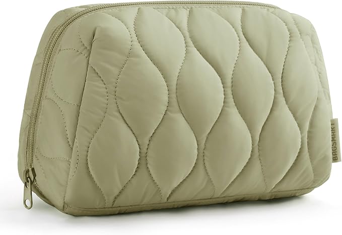 BAGSMART Makeup Bag, Travel Cosmetic Bag, Puffy Padded Make Up Bag for Women, Makeup Organizer Case, Wide-open Pouch Purse, Travel Essentials, Toiletries Accessories Brushes (Forest Green) by BAGSMART
