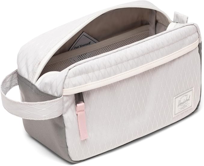 Herschel Unisex Chapter Travel Kit - Image 3