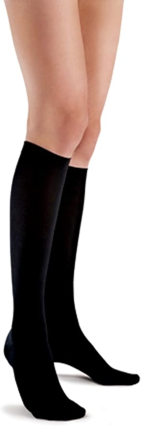 Futuro Trouser Socks for Women, Moderate Compression Helps Improve Circulation to Help Minmize Swelling - Image 8