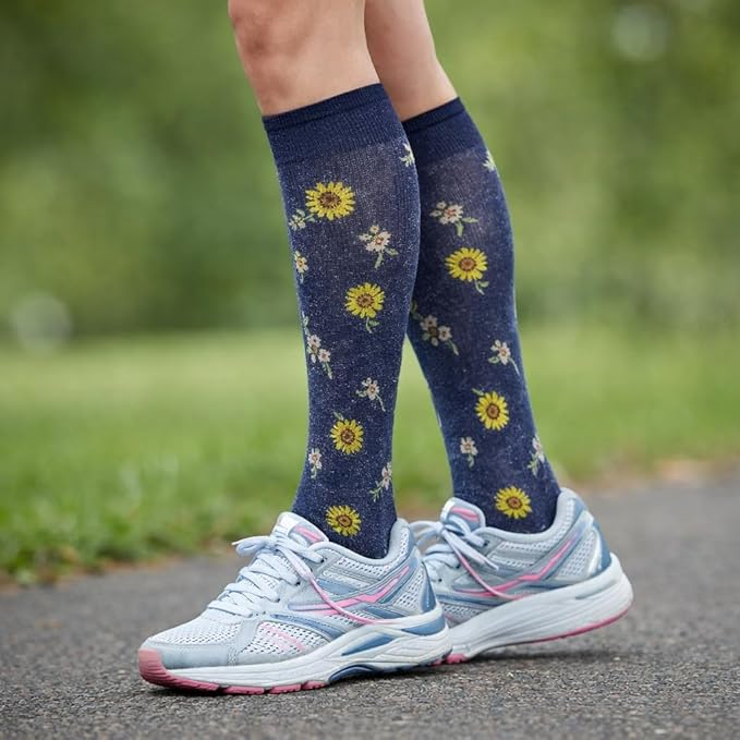 Dr. Motion Women 6 pairs pack everyday Graduted compression knee high socks - Image 3