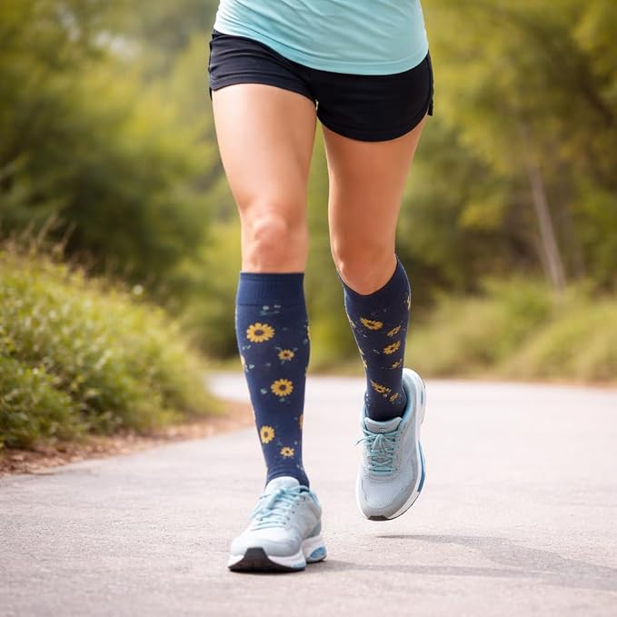 Dr. Motion Women 6 pairs pack everyday Graduted compression knee high socks - Image 5