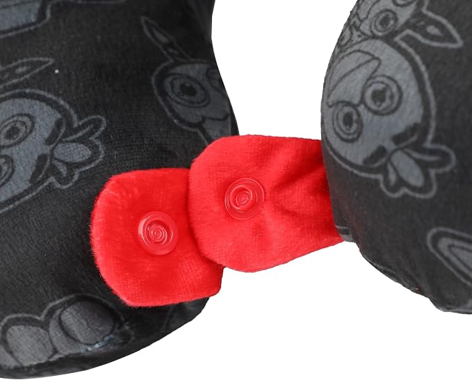 Bioworld Five Nights At Freddy's 3-Piece Neck Pillow Packing Cube & Luggage Tag Travel Set - Image 6