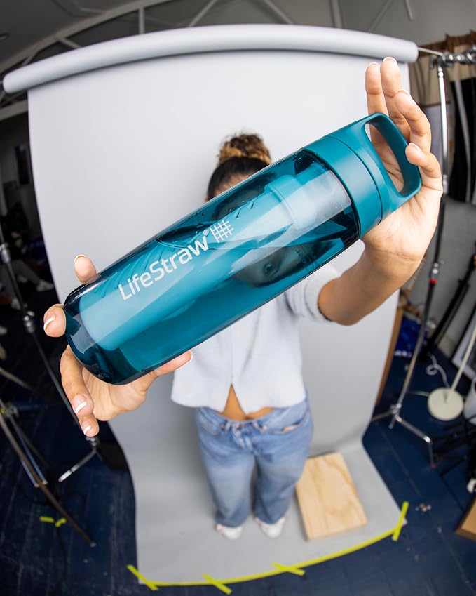 LifeStraw Go Series – BPA-Free Water Filter Bottle for Travel and Everyday use removes Bacteria, parasites and microplastics, Improves Taste, 22oz; Clear | Plastic Water Filter Bottle for Travel and Everyday use removes Bacteria, parasites and micropla... - Image 8