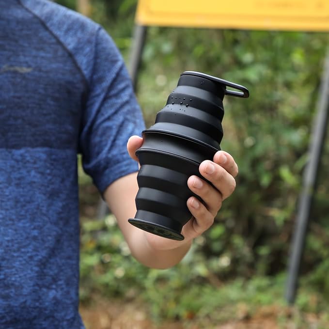 Nefeeko Collapsible Water Bottle, BPA Free Silicone Foldable Water Bottles | 17oz(500ml) Reuseable Water Bottles for Travel Gym Camping Hiking, Portable Leak Proof Sports Water Bottle with Carabiner - Image 3