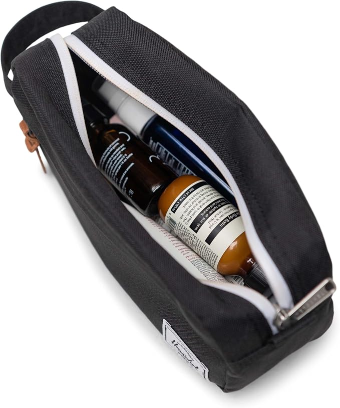 Herschel Unisex Chapter Travel Kit - Image 4