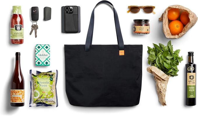 Bellroy Market Tote, Shoulder Shopping Bag - Black | 15L tote shoulder shopping bag for groceries, errands and everyday carry - Image 7