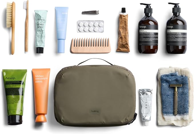 Bellroy Hanging Toiletry Kit Plus 8L, Travel Toiletry Bag - SeaKelp | 8L travel hanging toiletry bag for your toiletries and essentials - Image 7