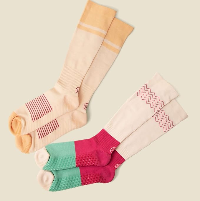 Compression Socks with Grips, 15-20mmHg, Support & Stability for Circulation, Travel, Pregnancy, Nurses - Image 3