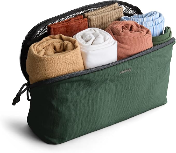Bellroy Packing Cube 4L (Organizer Packing Pouch with Internal Zip Pocket and Durable, Lightweight Design) - Spruce - Image 2