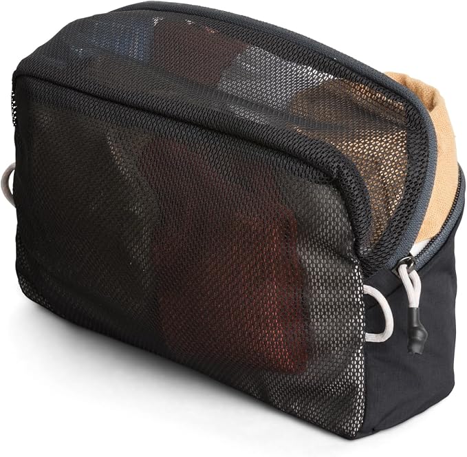 Bellroy Packing Cube, 4L Travel Organizer Pouch - Black | 4L organizer packing cube with an internal zip pocket and a durable, lightweight design - Image 3