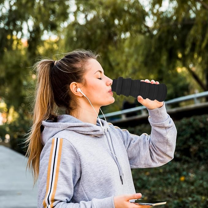 Collapsible Water Bottles 24oz, Odorless BPA-Free Silicone, Leak-Proof Foldable Reusable Bottle - Perfect for Travel Sports Gym Hiking Camping Cycling - Dark Gray - Image 5