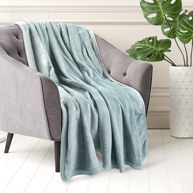 EIUE Comfortable Flannel Fleece Blanket Set,Ultra Soft Full Body Nap Blanket Quilt for Home & Travel,Wedding Favors Gift for Family Couple(2 Packs,60x80) - Image 7