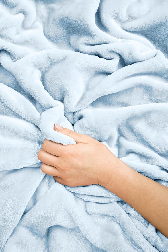 EverSnug Travel Blanket and Pillow - Ultra-Soft, Compact & Lightweight, 65x40 Inches, with Carry Case, Luggage Sleeve & Backpack Clip for Airplane Comfort (Ice Blue) - Image 7