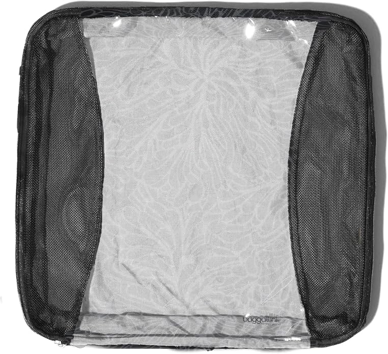 baggallini Extra Large Compression Cube by baggallini