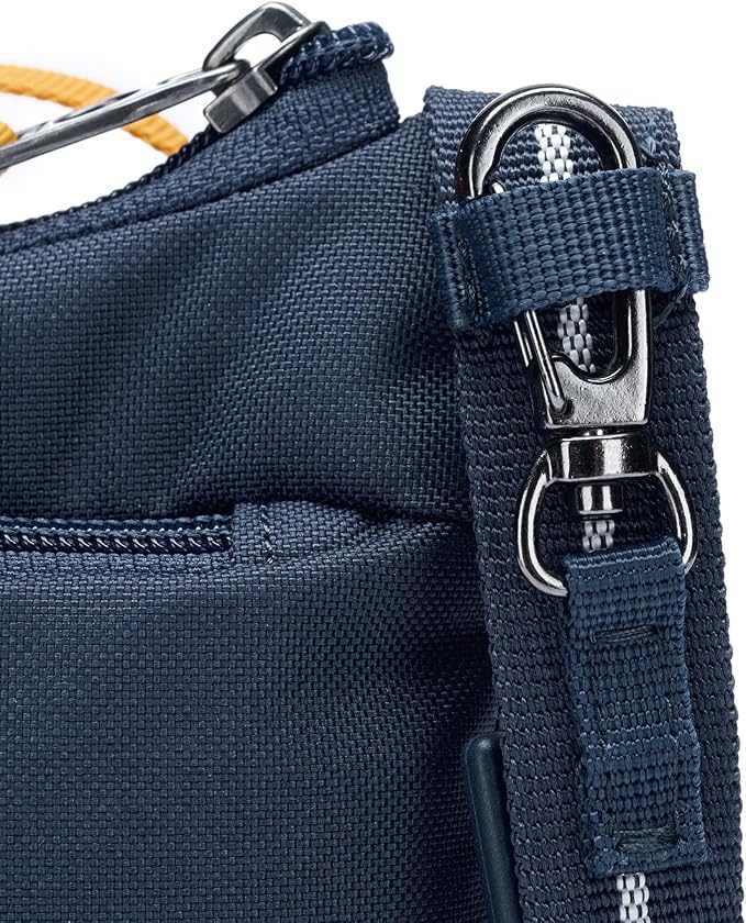 Pacsafe Unisex Pacsafe Go Anti Theft Tech Crossbody - Image 10