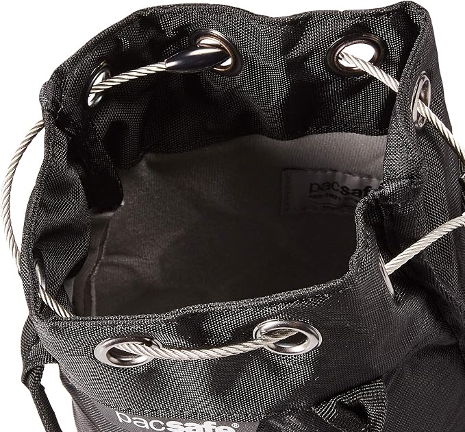 Pacsafe Travelsafe Gii 3 Liter Portable Safe (Black) - Image 5