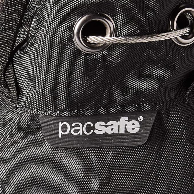 Pacsafe Travelsafe Gii 3 Liter Portable Safe (Black) - Image 4