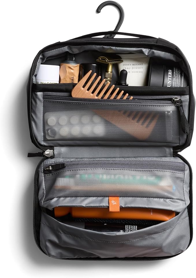 Bellroy Hanging Toiletry Kit 3L, Travel Toiletry Bag - Black | 3L hanging toiletry bag for men and women, designed for travel - Image 4