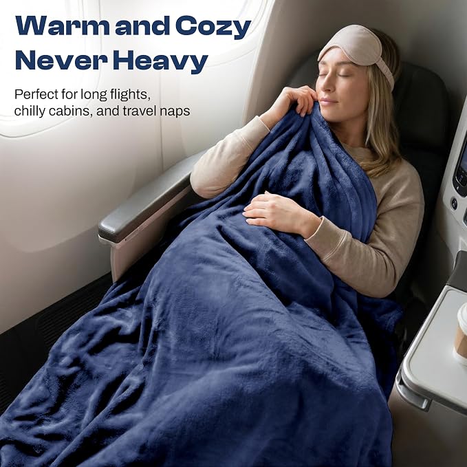 EverSnug Travel Blanket and Pillow - Premium Soft 2 in 1 Airplane Blanket with Soft Bag Pillowcase, Hand Luggage Sleeve and Backpack Clip (Navy Blue) - Image 4