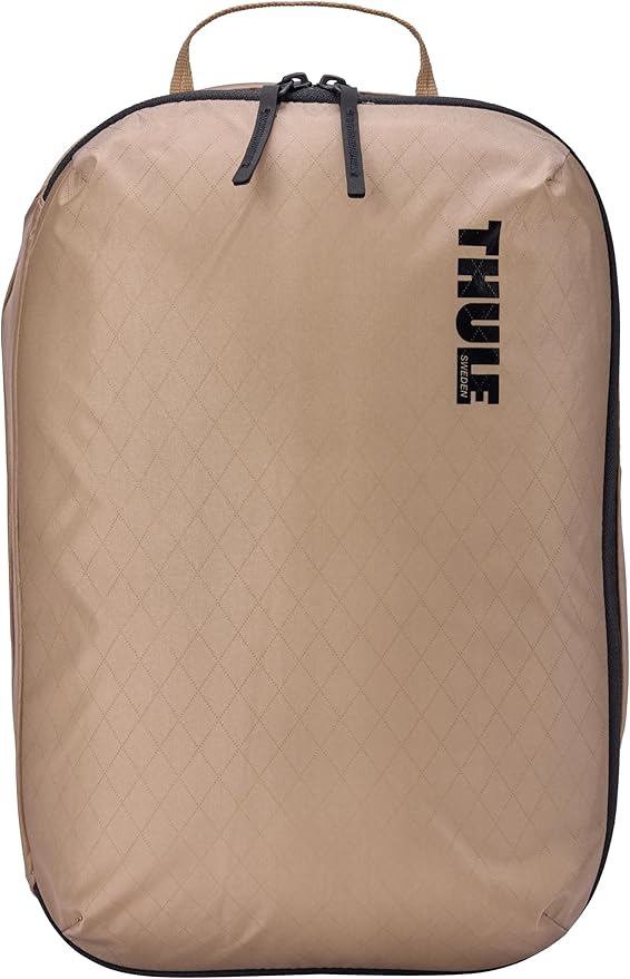 Thule Clean Dirty Packing Cube, Internal TPU Divider, Semitransparent Fabric, Easy to Pack, YKK Zippers - Image 2