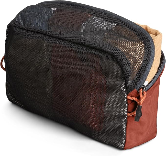 Bellroy Packing Cube, 4L Travel Organizer Pouch - Clay | 4L organizer packing cube with an internal zip pocket and a durable, lightweight design - Image 3