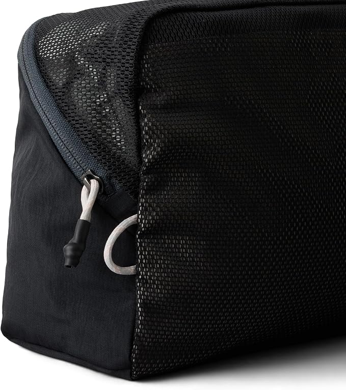 Bellroy Packing Cube 6L, Travel Organizer Pouch - Black | 6L organizer packing cube with an internal zip pocket and a durable, lightweight design - Image 4