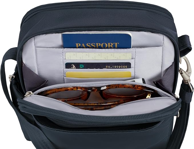 Travelon Anti-Theft Classic Travel Bag - Image 9