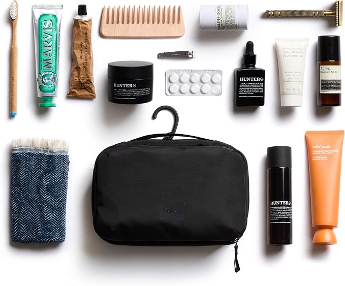 Bellroy Hanging Toiletry Kit 3L, Travel Toiletry Bag - Black | 3L hanging toiletry bag for men and women, designed for travel - Image 7