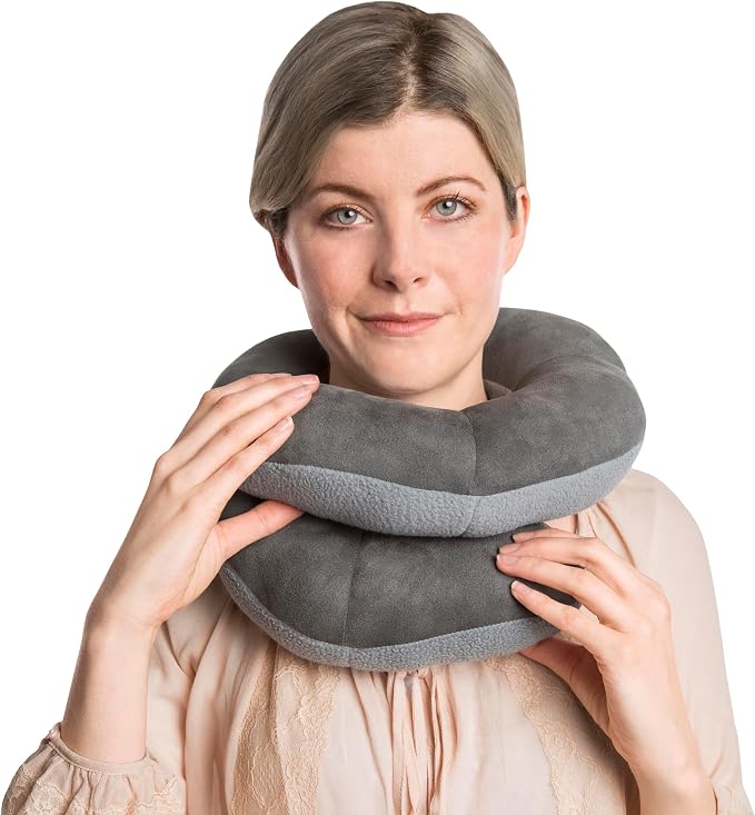 Travelon Deluxe Wrap N' Rest Pillow - Image 5