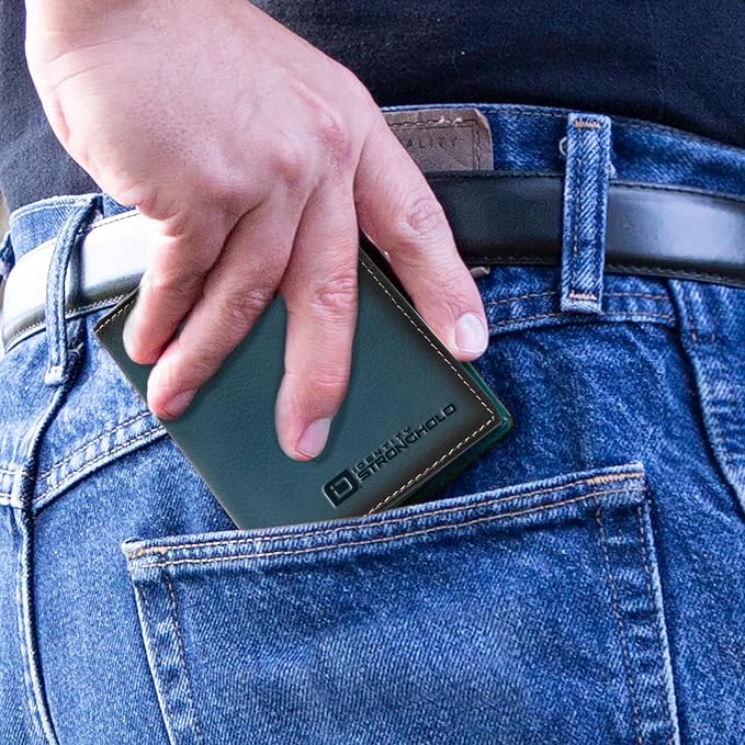 ID Stronghold Waltlet - RFID Blocking Bifold Wallet for Men with Magnetic Clasp - Blue - Image 6