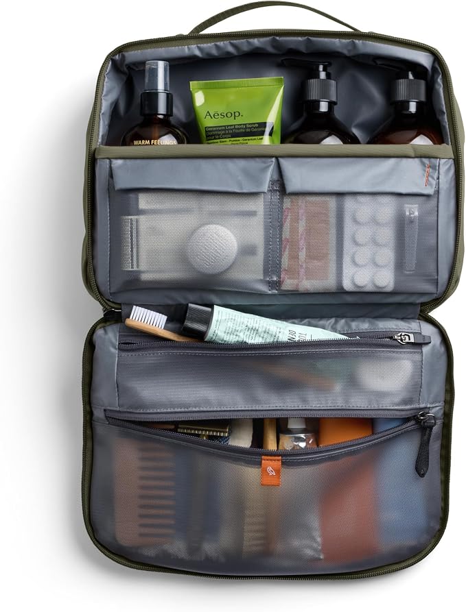 Bellroy Hanging Toiletry Kit Plus 8L, Travel Toiletry Bag - SeaKelp | 8L travel hanging toiletry bag for your toiletries and essentials - Image 4