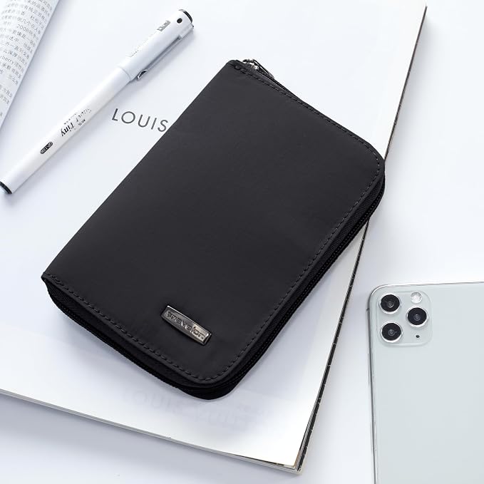 Travelon RFID Blocking Passport Zip Wallet - Image 9