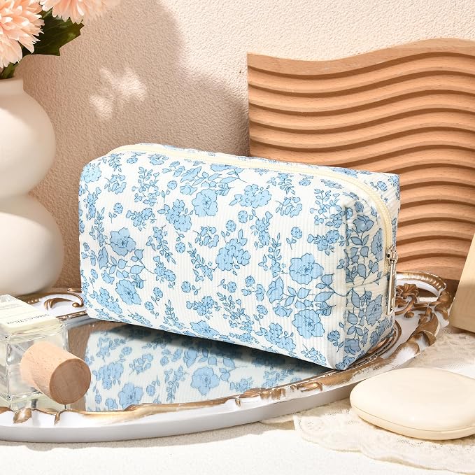 SOIDRAM 2 Pcs Makeup Bag Large Cosmetic Bag Toiletry Bag Makeup Pouch Travel Bag Organizer Cute Makeup Brushes Aesthetic Accessories Storage Bag for Women Blue Floral - Image 2