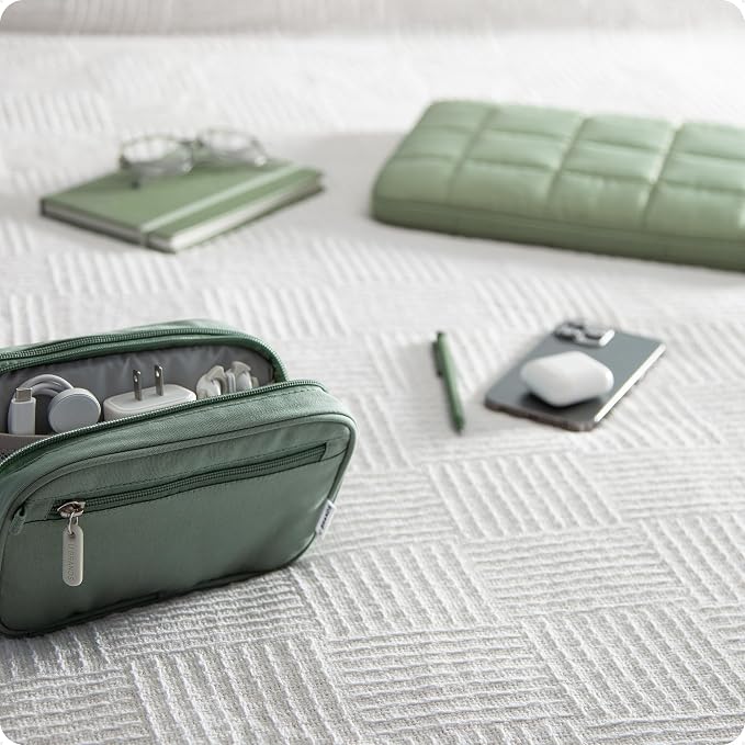 U Brands Electronics Organizer Travel Case, Cord Storage, 7.8" x 5", Green - Image 6