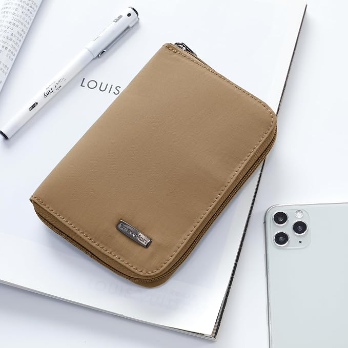Travelon RFID Blocking Passport Zip Wallet - Image 7