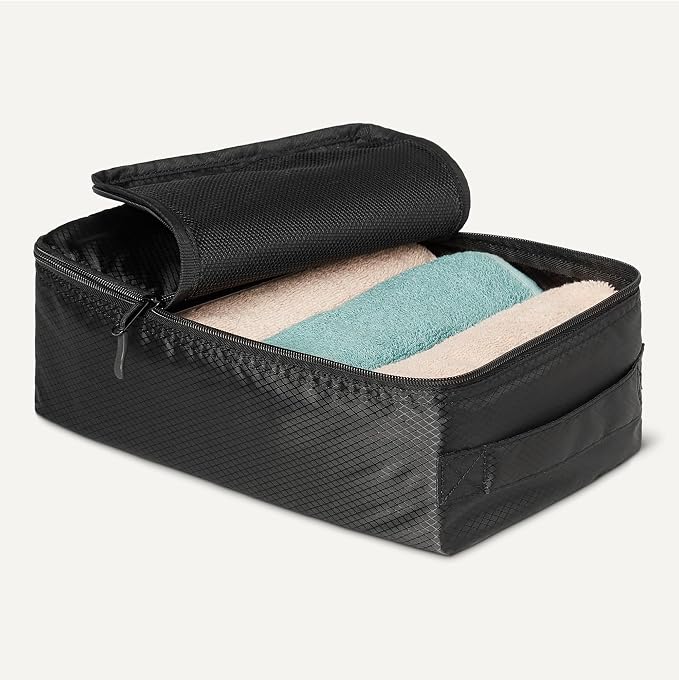 Amazon Essentials 8-Piece Packing Cubes Travel Accessories Set, Luggage Organiser with Double Zip, rPET Construction, Space-Saving Design, Black - Image 3