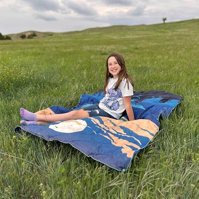 Puffy Camping Blanket,Large Camp Blanket Outdoor Camping Quilt Waterproof | Lightweight Printed Warm Packable Down Alternative Blanket for Camping,Traveling, Stadium, Hiking, Picnics - Image 6