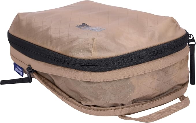 Thule Compression Packing Cube, Size Small, Semitransparent Fabric, Easy to Pack, YKK Zippers - Image 3
