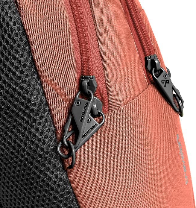Travelon Anti-Theft The Voyages Tour Bag - Image 9