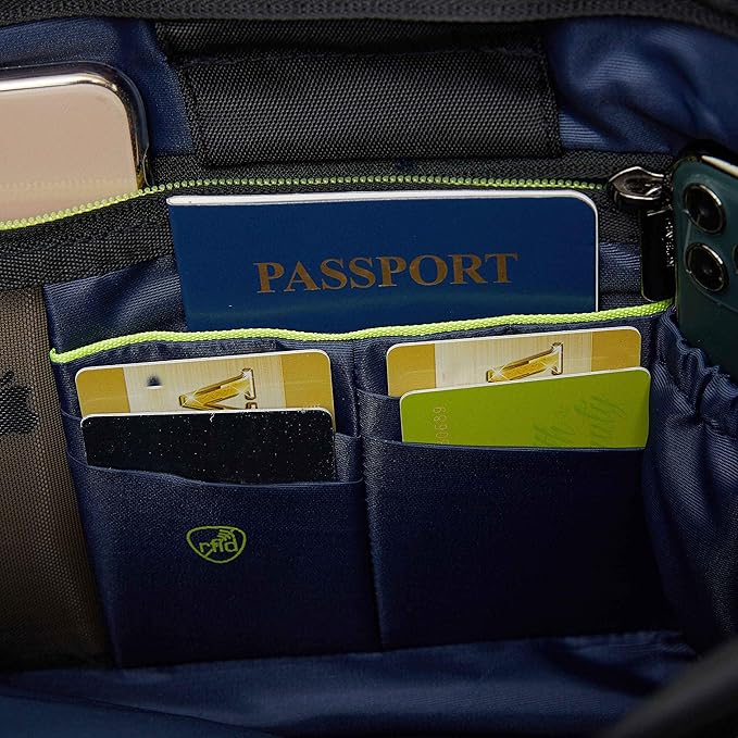 Travelon Anti Theft Urban Messenger Bag - Image 6