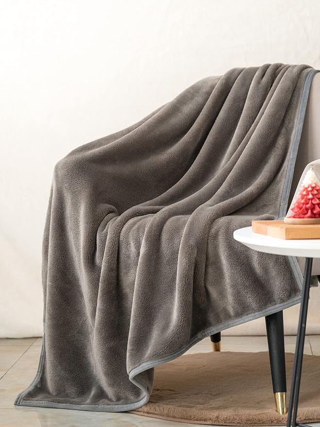 Shawl Blanket Pillow 2-in-1 with Sleeves for Office, Work, Home (Dark Grey, 40x60) - Wearable Adult Snuggie Coat Poncho, Airplane Travel Set, Fleece Shoulder Wrap for Men and Women - Image 6