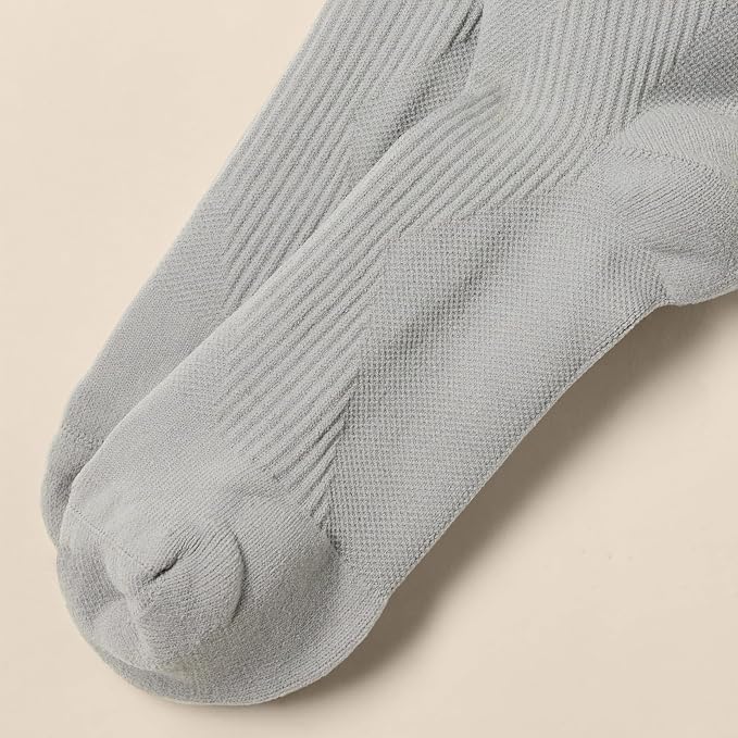 Amazon Essentials Women's Knee High Graduated Non-Medical Compression Socks with Arch Support, Daily Wear - Image 2