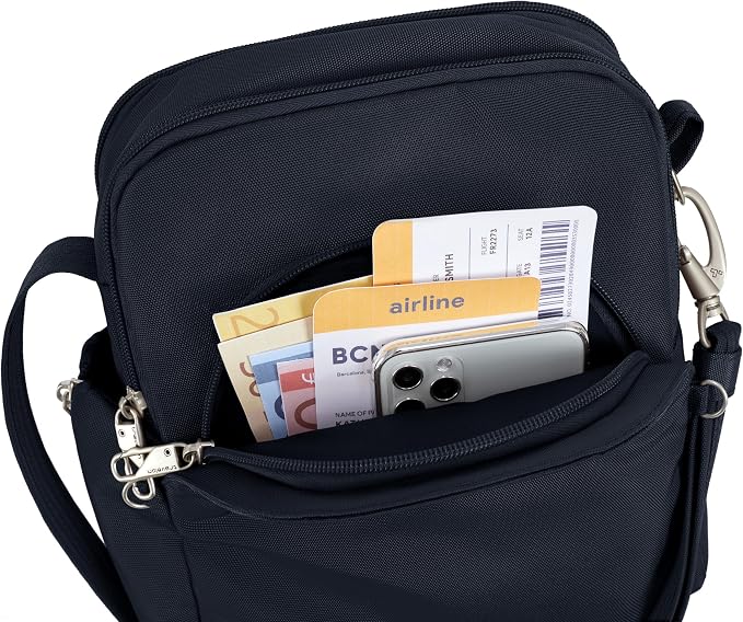 Travelon Anti-Theft Classic Travel Bag - Image 10