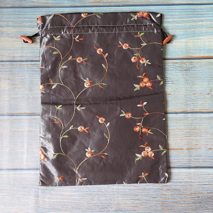 Ouyatoyu 4pcs Embroidered Silk Flower Design Jacquard Travel Bag, Laundry Bags Shoe Bags, Lingerie Bags Underwear Bags for Travel Storage for Men Women Washable Cloth Shoe Bags - Image 6