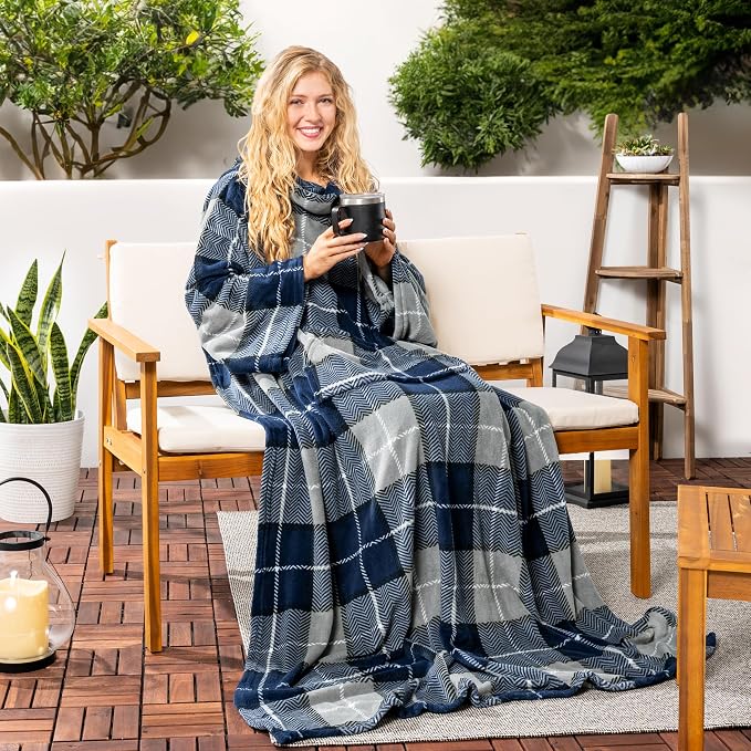 PAVILIA Blanket with Sleeves for Adult Women Men, Soft Warm Wearable Blanket Fleece Wrap Throw, Robe Blanket Gift - Image 6
