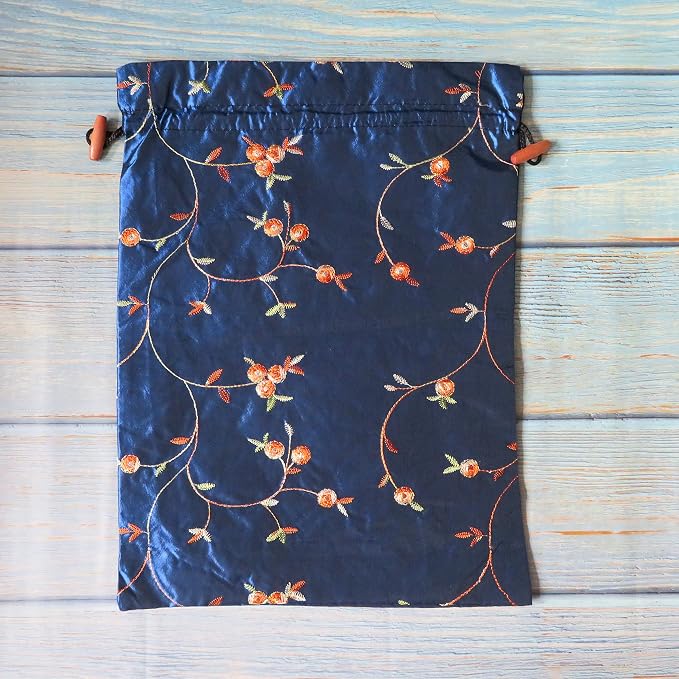 Ouyatoyu 4pcs Embroidered Silk Flower Design Jacquard Travel Bag, Laundry Bags Shoe Bags, Lingerie Bags Underwear Bags for Travel Storage for Men Women Washable Cloth Shoe Bags - Image 8
