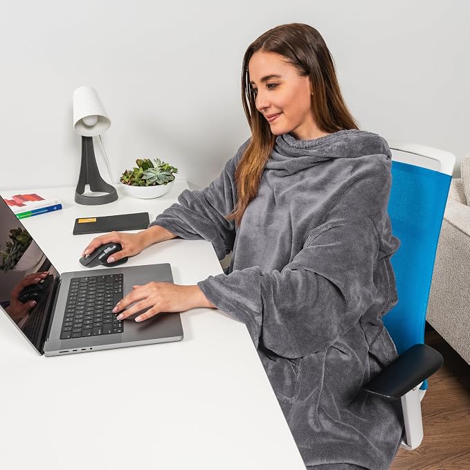 PAVILIA Wearable Blanket with Sleeves for Adult Women Men, Cozy Fleece Warm Wrap Throw with Arms, Gifts for Christmas, Wife - Image 5